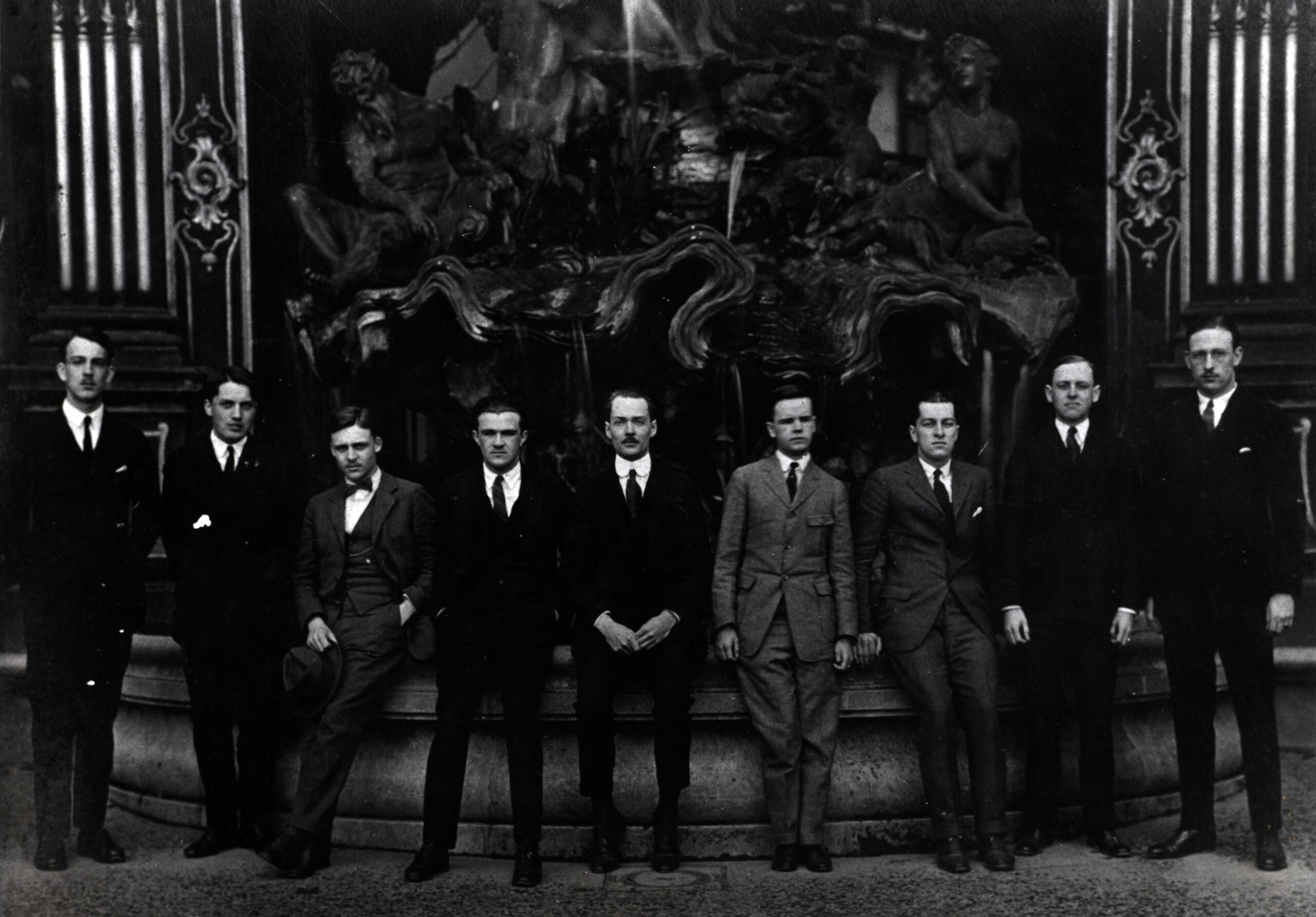 1923-1924 Foreign Study group with Professor Raymond Kirkbride