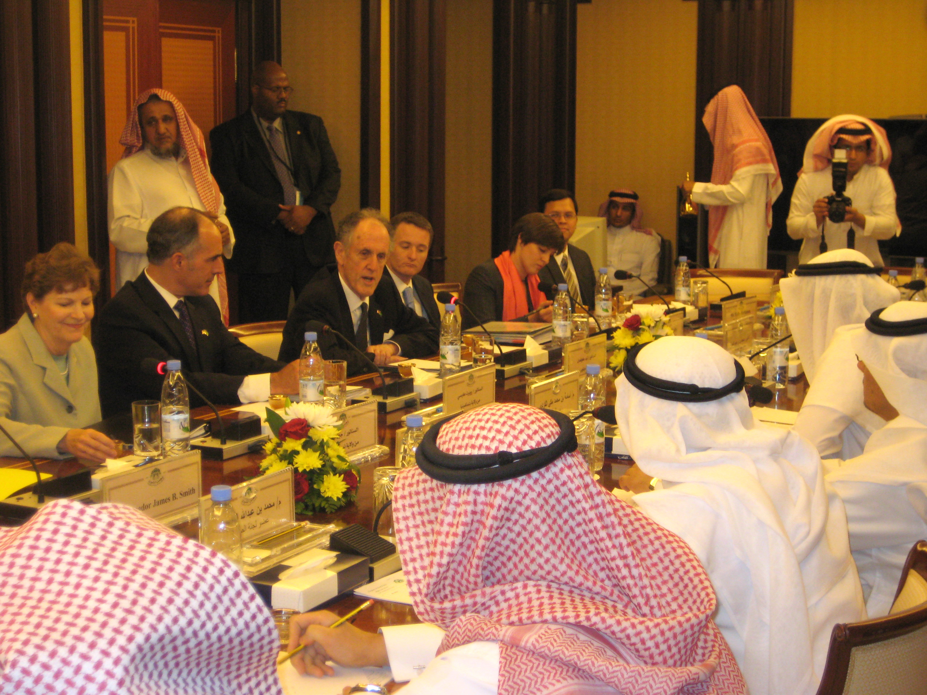Photograph with the Majlis ash-Shura in Saudi Arabia, 2010 July
