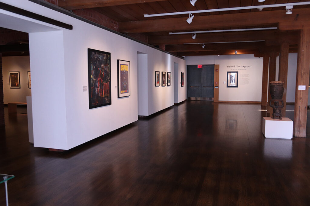 Overall view of entrance gallery exhibition.