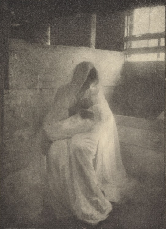 Gertrude Käsebier (American, 1852-1934), The Manger, c.1899, photogravure. Museums Collections, Gift of Mason E. Turner, Jr.